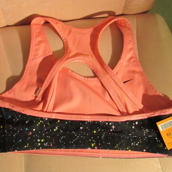 Nike Light Pink Sports Reversible Sports Bra - Picture 5 of 5